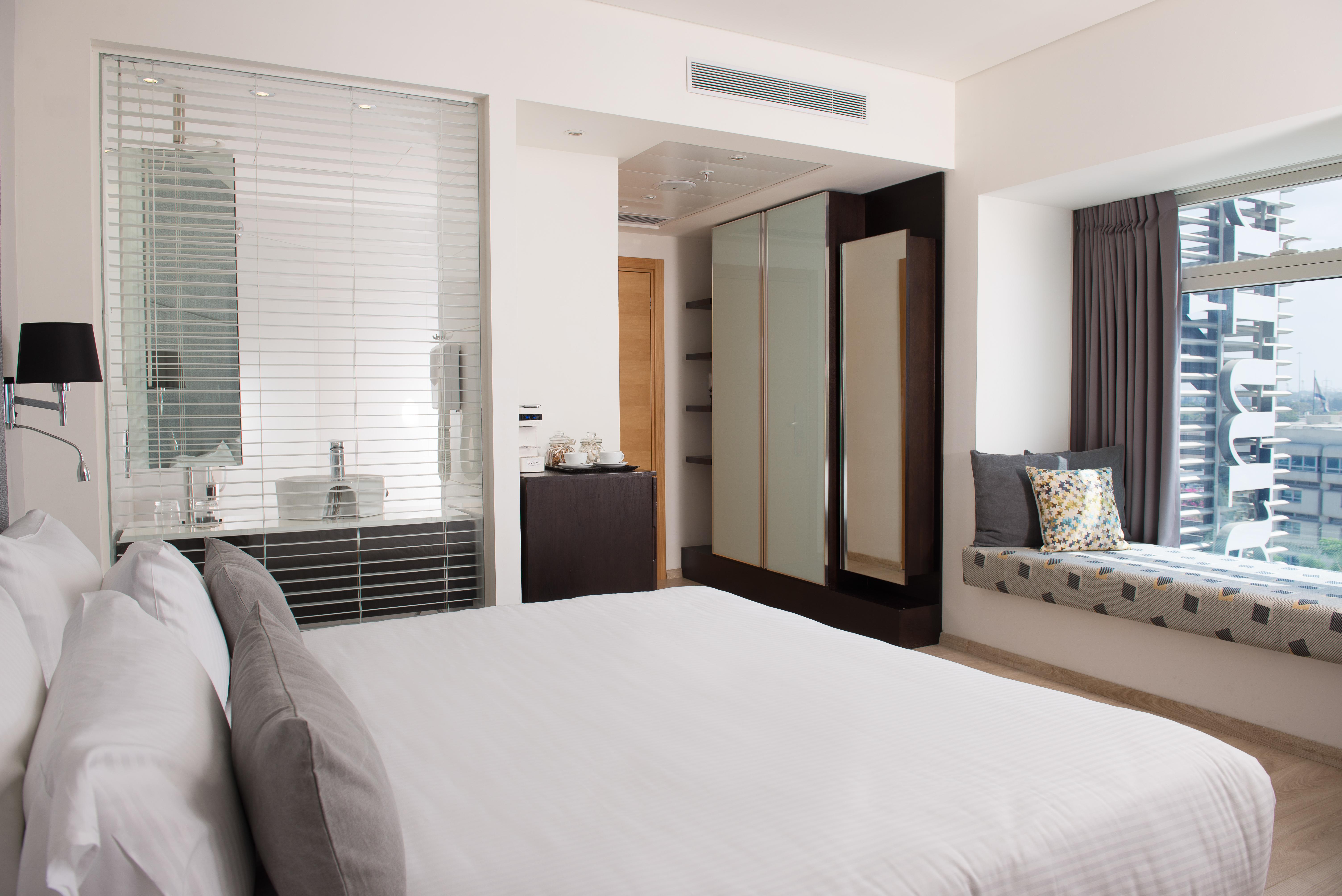 Benjamin Business Hotel Herzliya Exterior photo